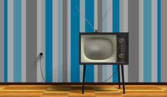 DC3BCnyada-ve-TC3BCrkiyede-C4B0lk-Televizyon-www.teknomercek.com_.