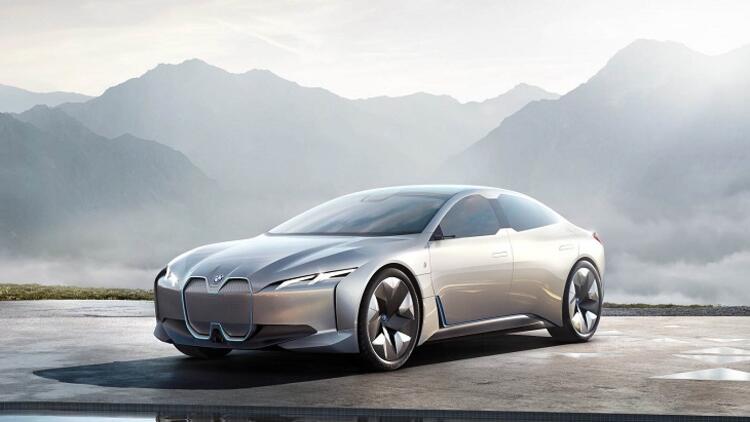 BMW i4 Elektriikli Sedan