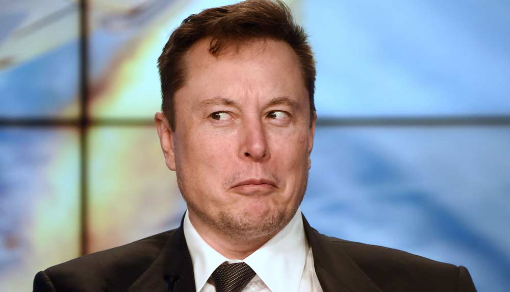Elon Musk, Twitter'ın Berbat Olduğunu ve Yıllardır Facebook'u Duymadığını Söylüyor